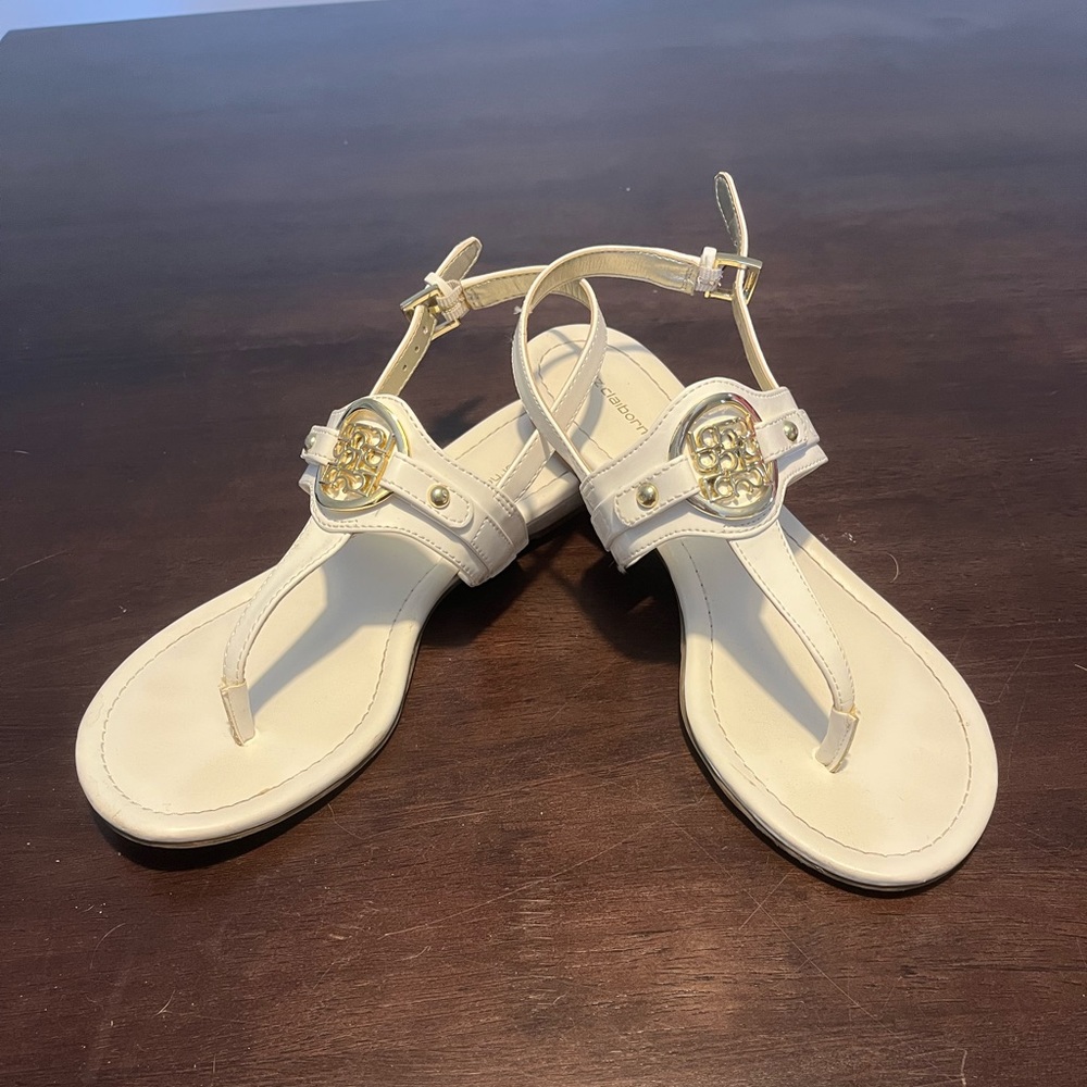 Liz Claiborne White Sandals Women’s Size 7.5